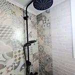 Apartment Stylish Center Serres