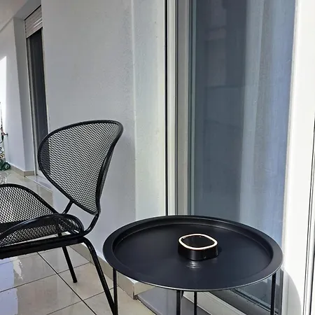 Stylish Center Serres