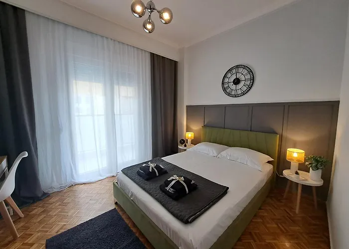 Stylish Center * Serres
